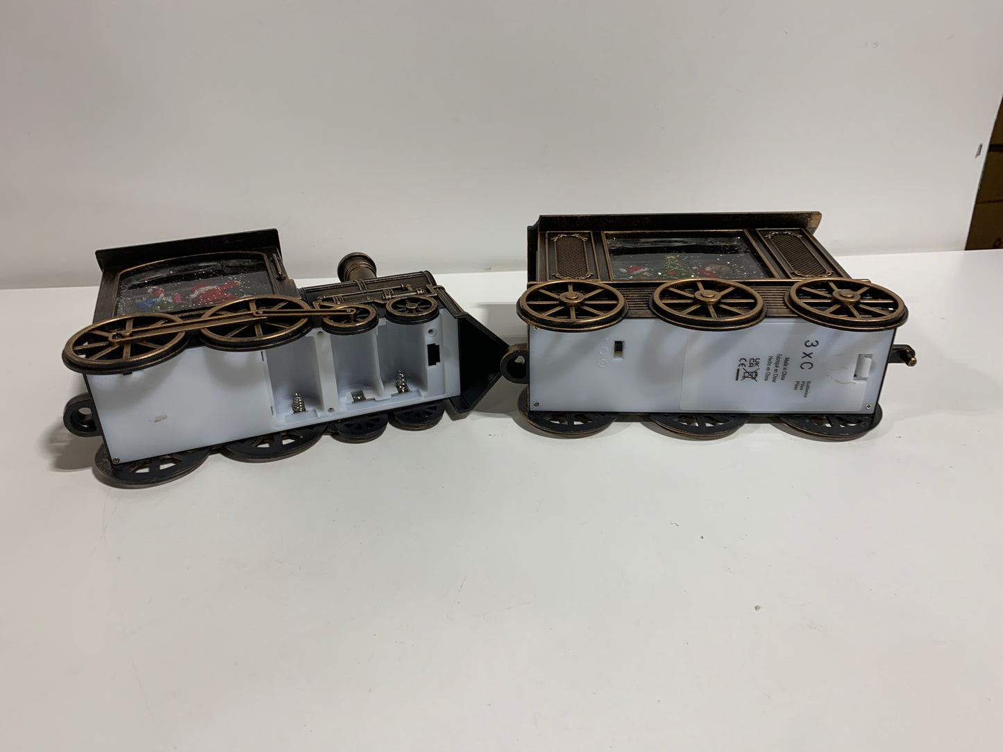 Kirkland 2 Piece LED Lighted Water Globe Train with Motion Glitter Assortment