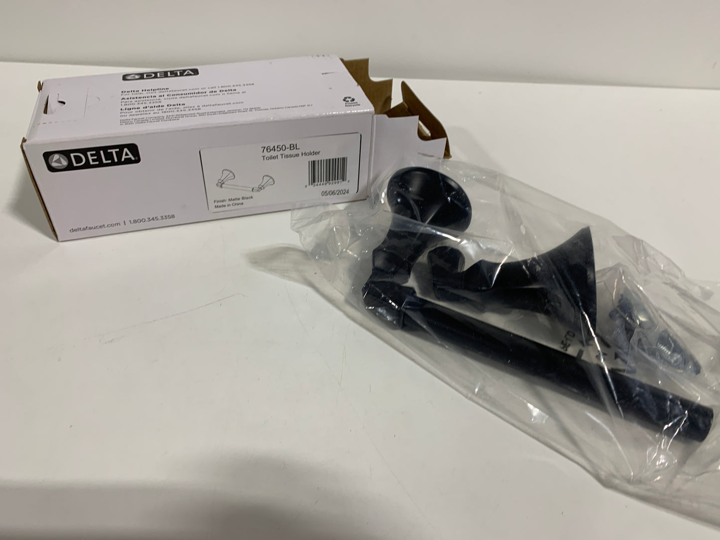 Ashlyn Wall Mount Pivot Arm Toilet Paper Holder Bath Hardware Accessory in Matte Black