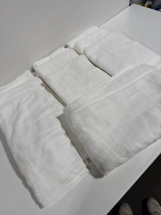 Grandeur Hospitality Towels Set of 10