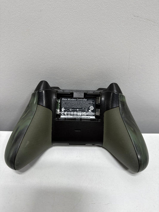 Used See Desc Microsoft Xbox Wireless Controller – Nocturnal Vapor Special Edition for Xbox Series X|S Xbox One and Windows Devices