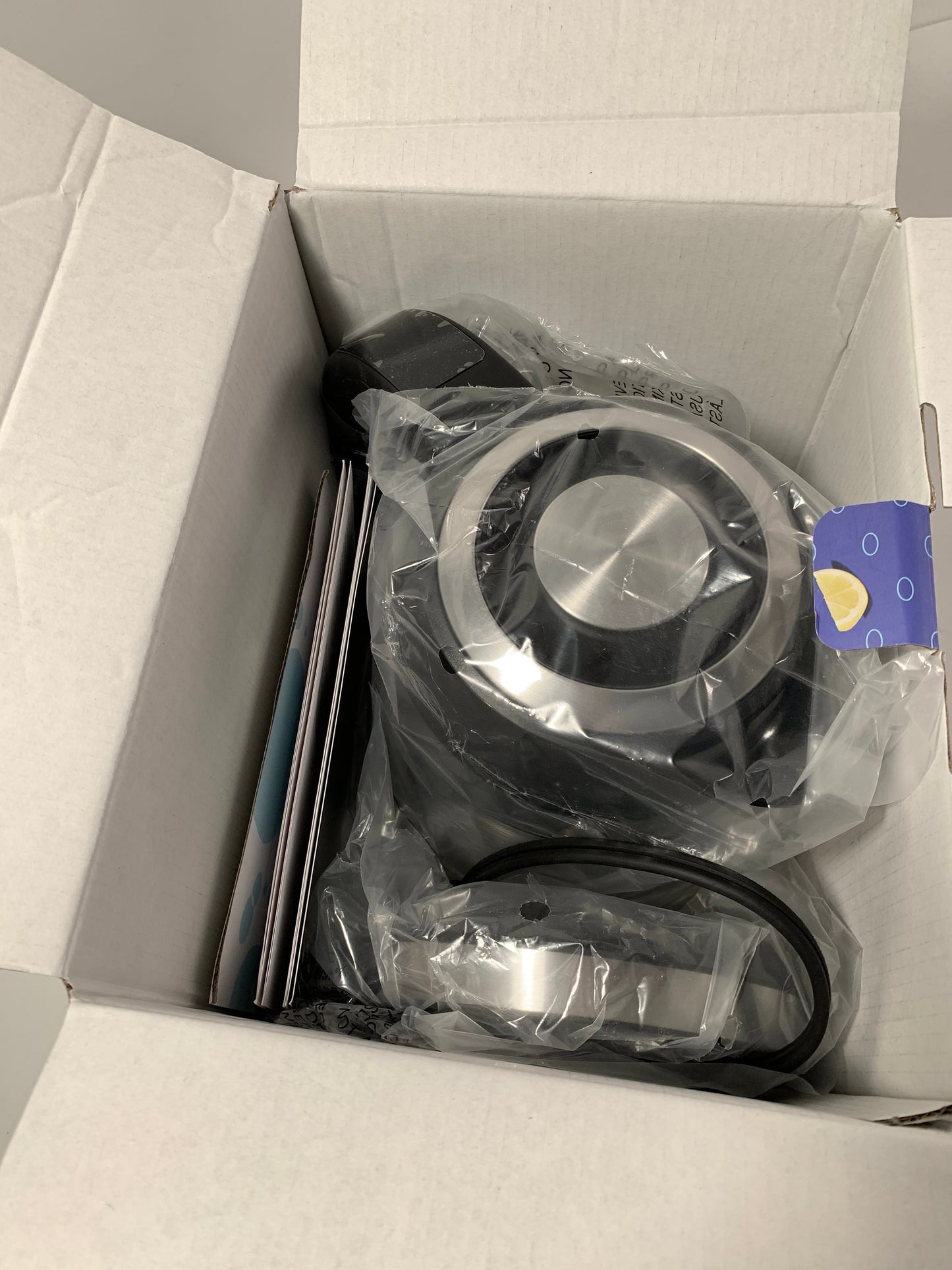 Chefman 1.8L Lightning Borosilicate Glass Electric Kettle: Stainless Steel Lid, 1750W