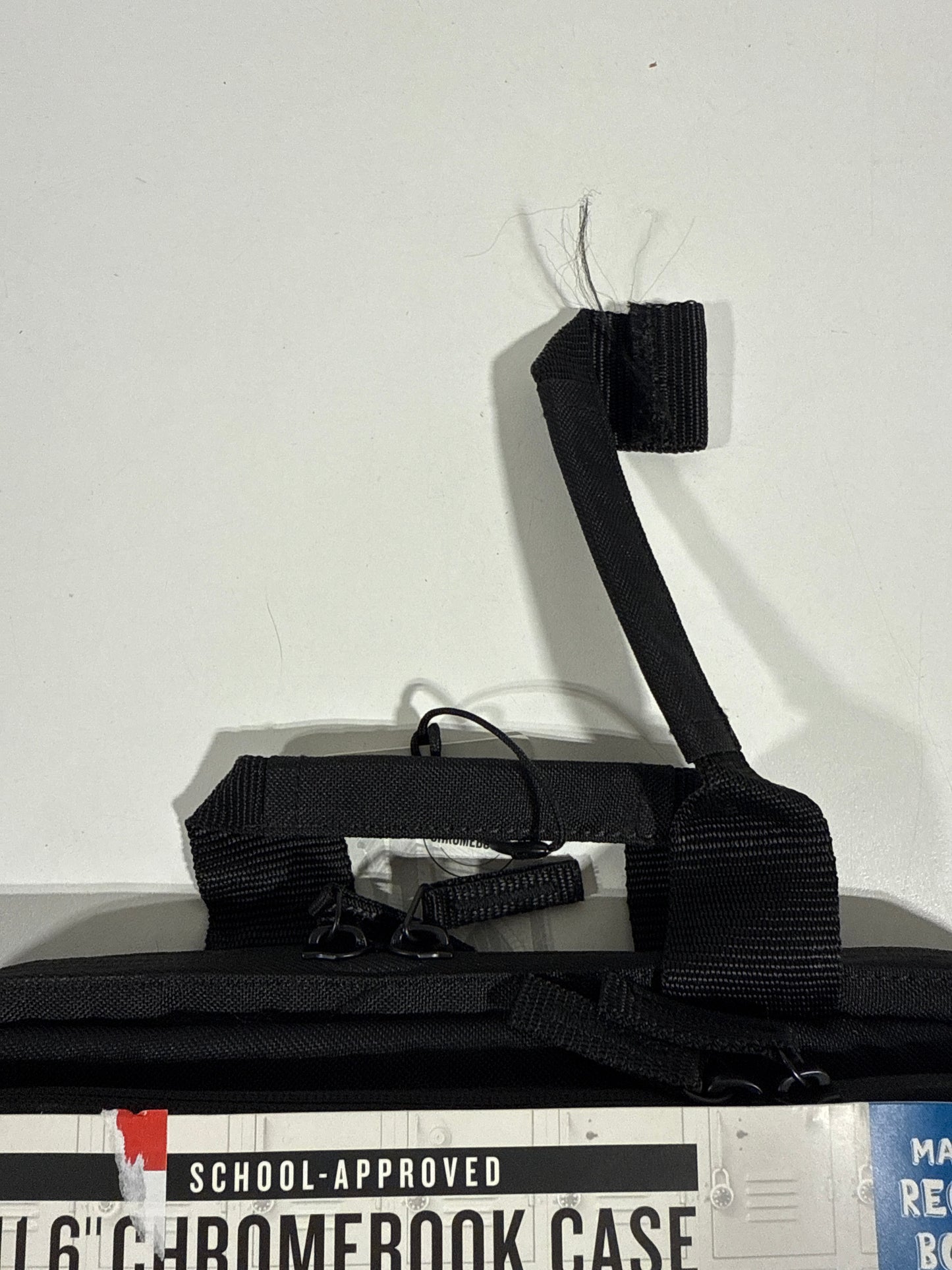 See Desc - Solo New York - Secure-Fit 11.6" Chromebook Case - Black