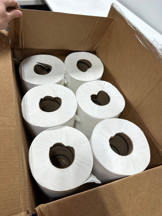 Scott 01032 Roll-Control Center-Pull Towels, 8 X 12, White, 700 per Roll (Case of 6 Rolls)