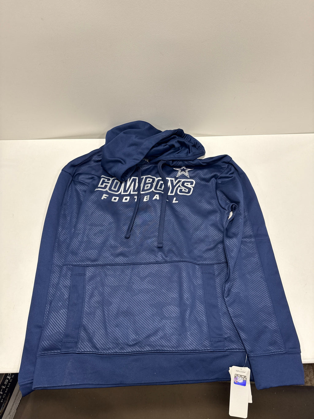 NFL Dallas Cowboys Men's Long Sleeve Performance Hoodie