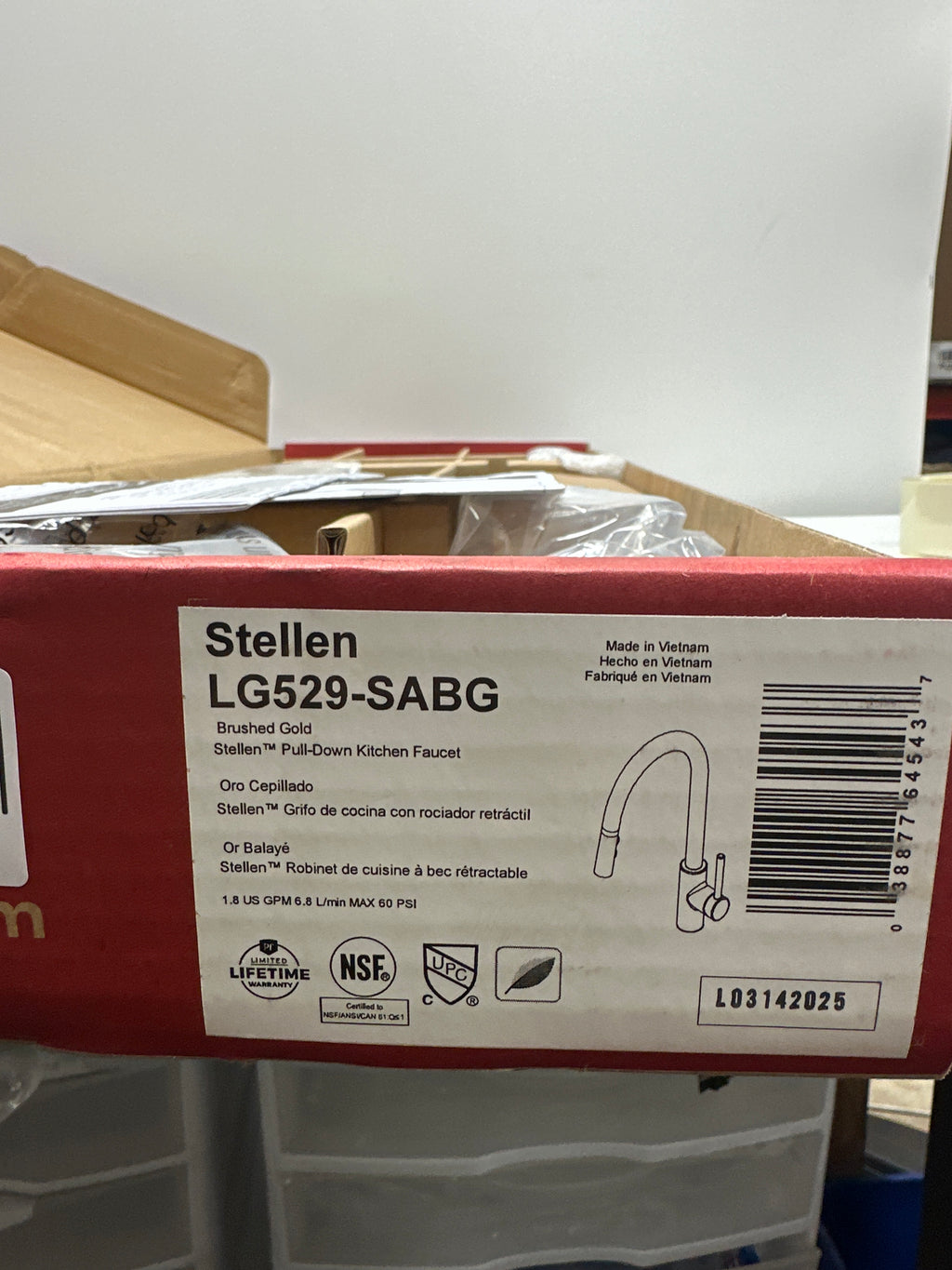 Pfister LG529-SA Stellen 1.8 GPM Single Hole Pull Down Kitchen Faucet - Includes Escutcheon Brushed Gold