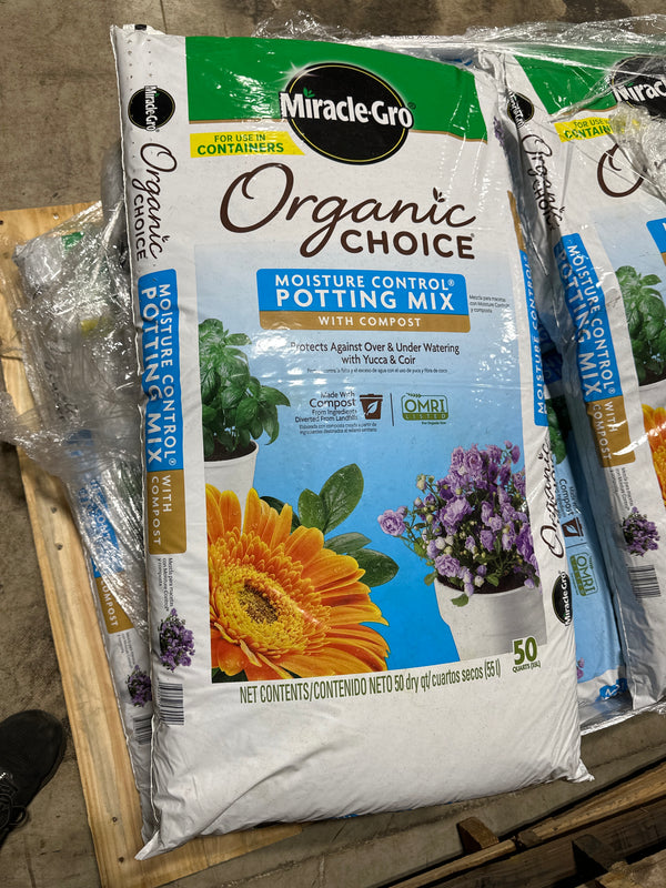 Miracle-Gro Organic Choice, Raised Bed & In-Ground Soil with Compost, 50 qt