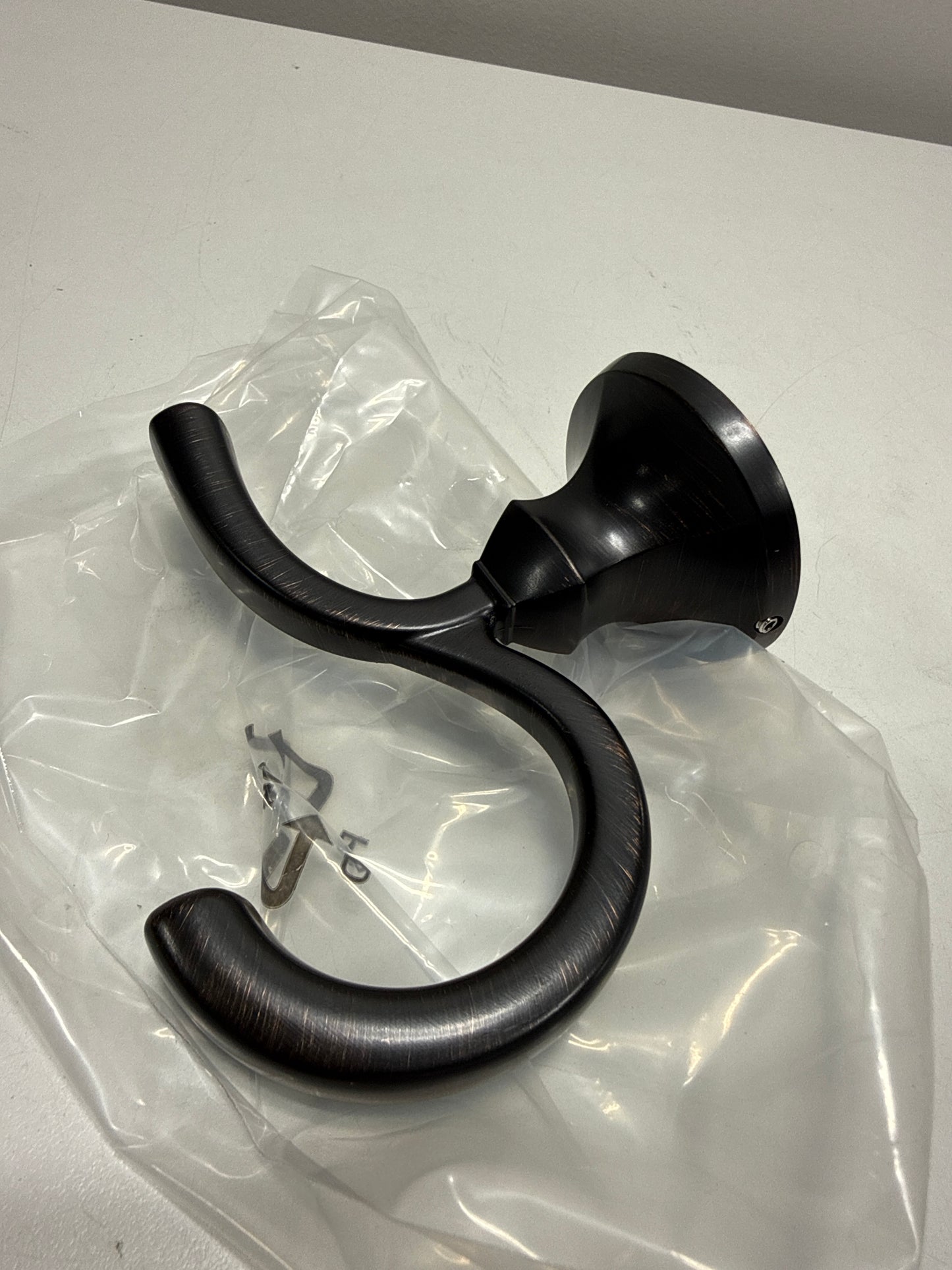 Delta Ashlyn Robe Hook,Venetian Bronze