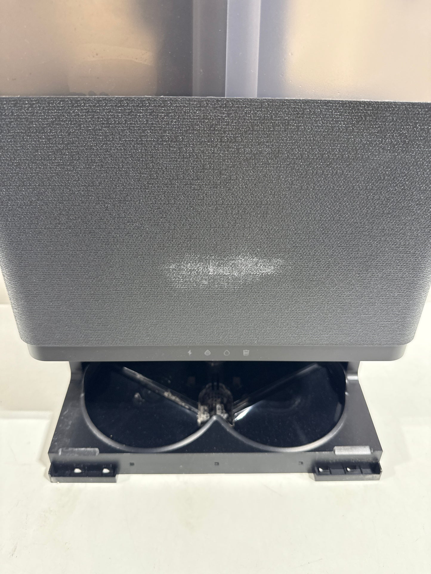 Used IRobot - Roomba 505 Combo Vacuum & Mop + AutoWash Dock