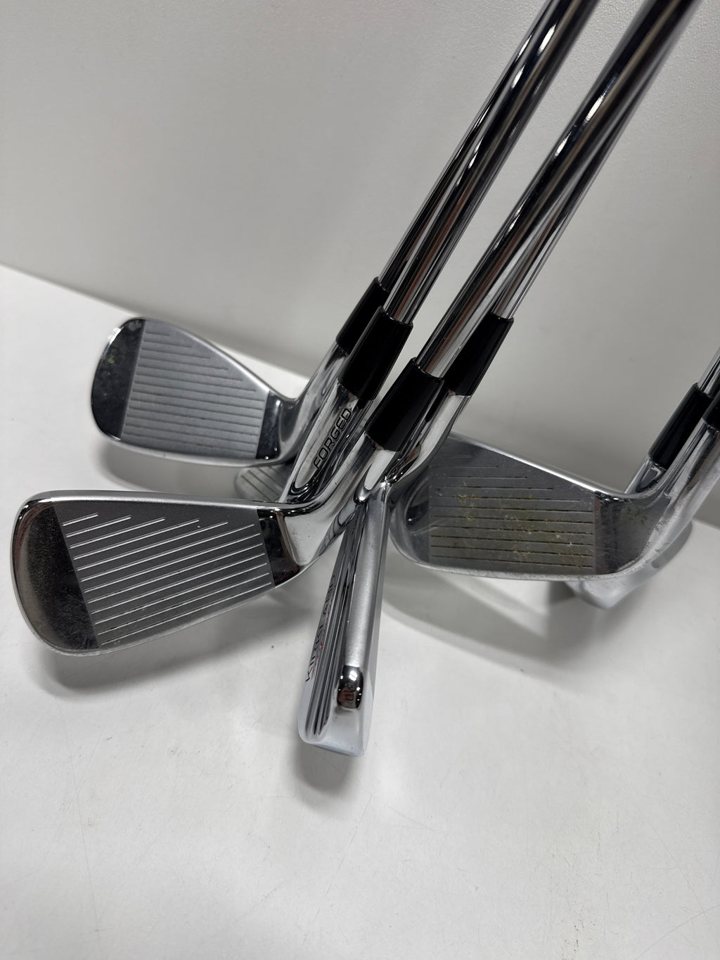Used Kirkland Signature 7-piece Players Iron Set, Right Handed Regular