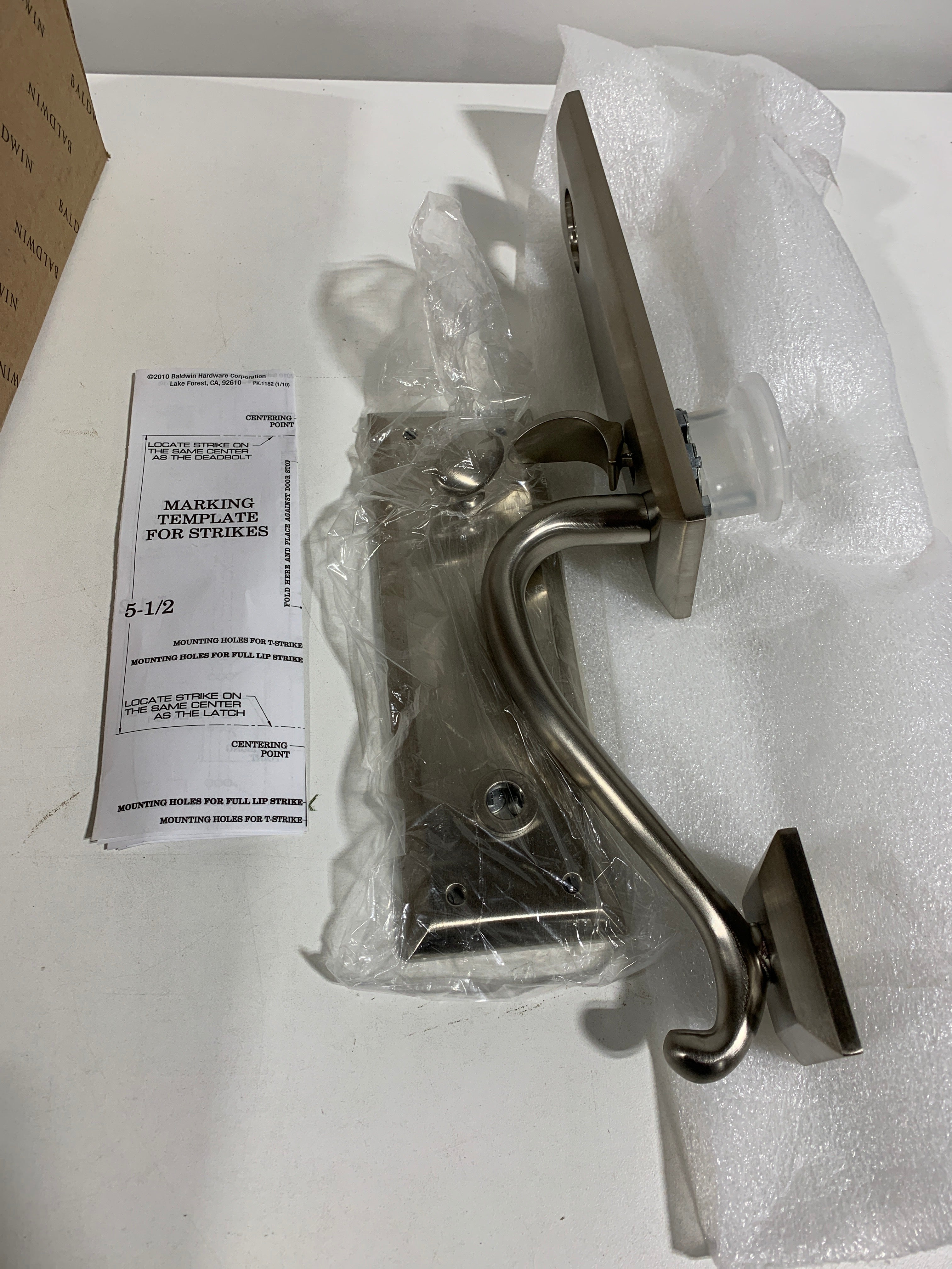 Baldwin 85337.RENT Right Handed Bethpage Escutcheon Single Cylinder Handleset with Bethpage Interior Lever - *Tools
