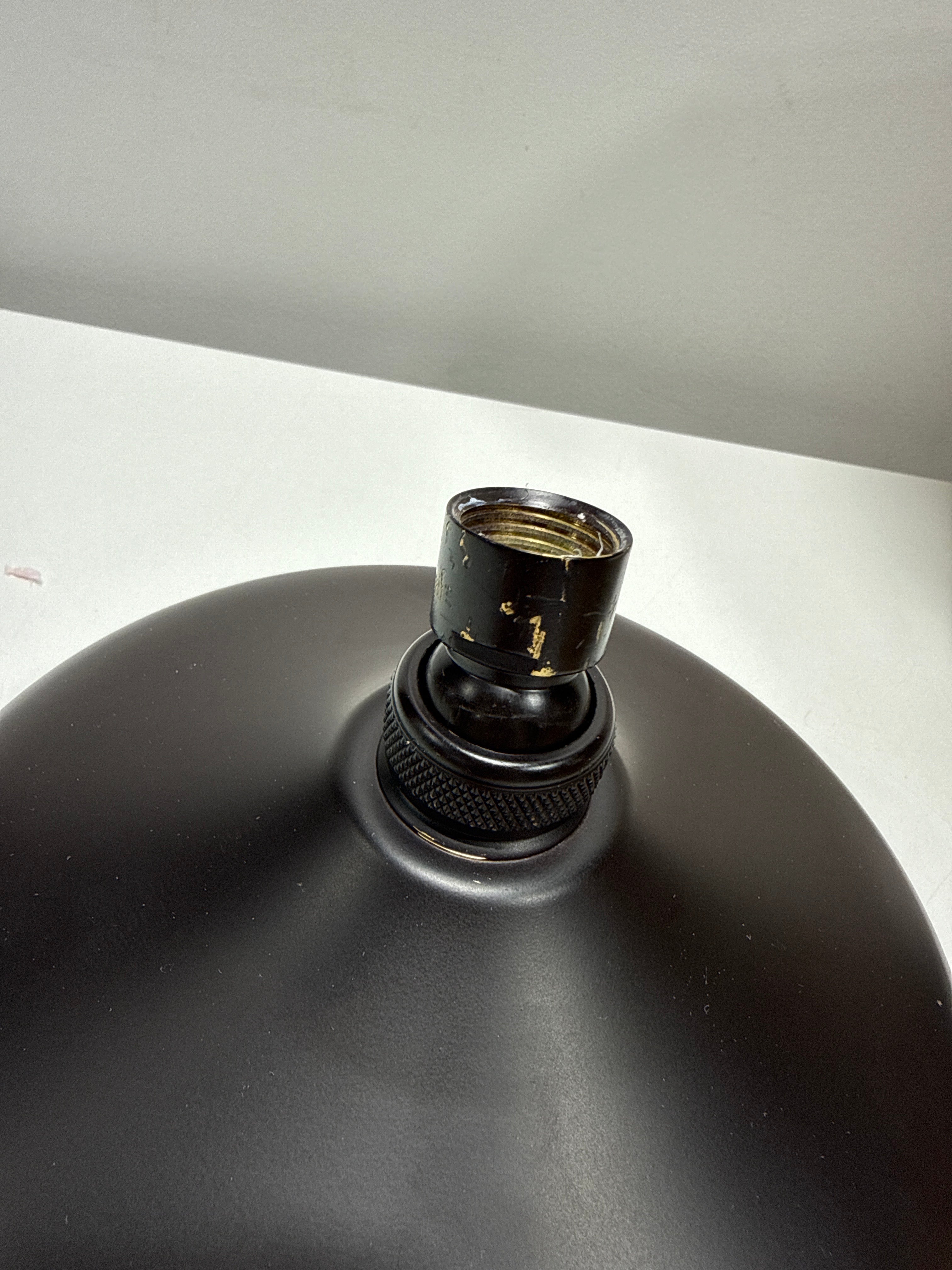 Scratch Kingston Brass K124A5 Victorian 8 Raindrop Shower Head Oil Rubbed Bronze