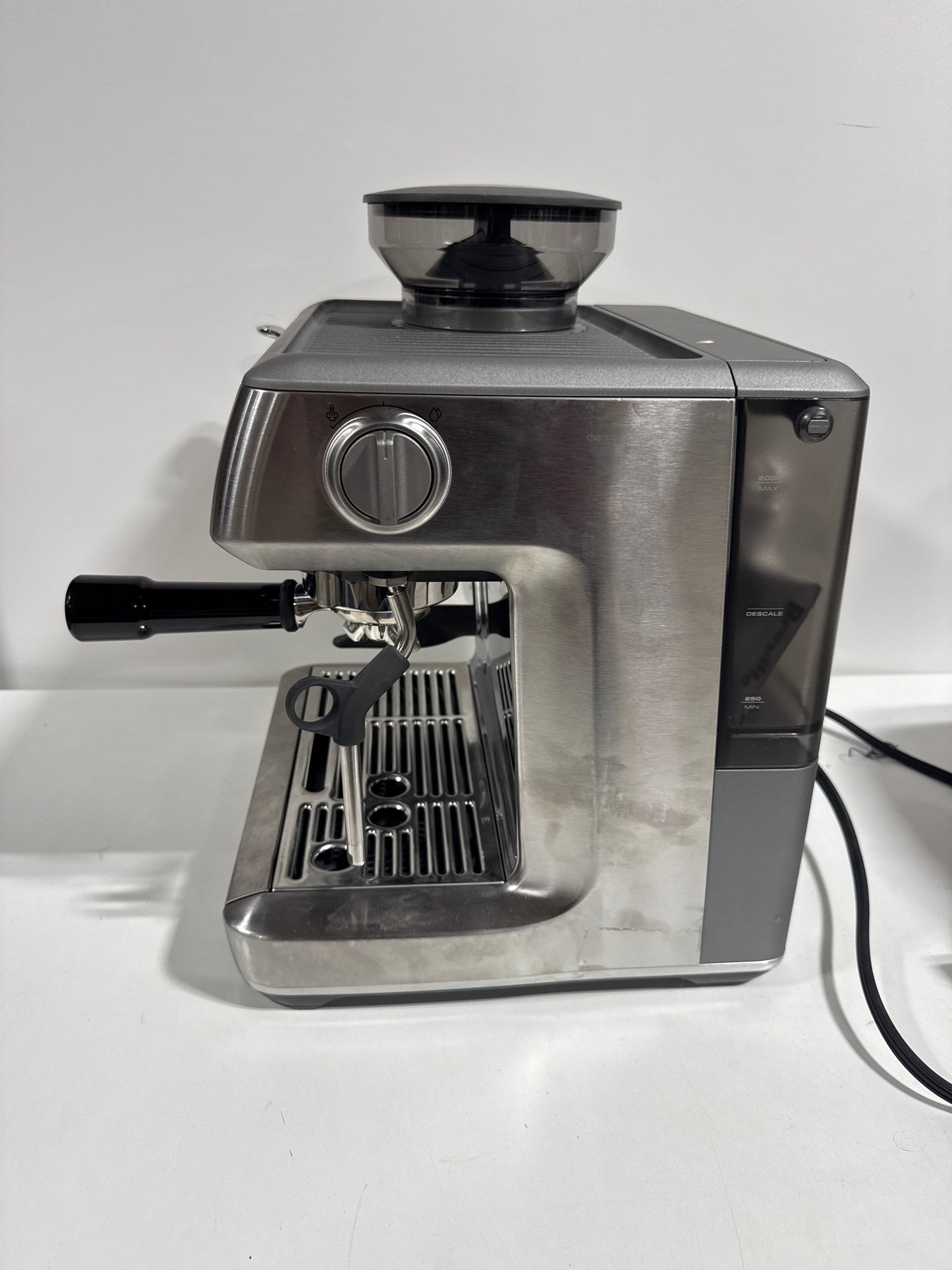 Scratch & Dent Breville the Barista Express Impress Espresso Machine