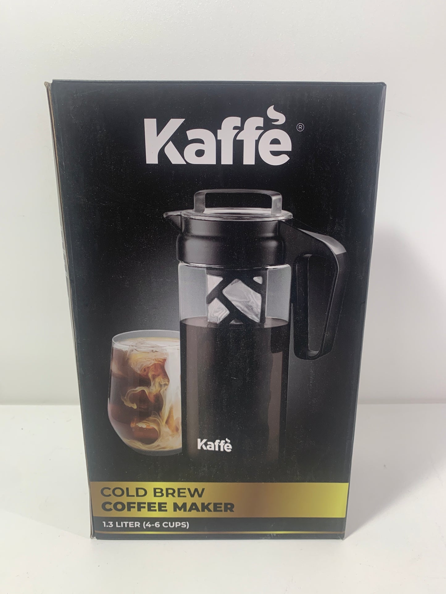 Kaffe Cold Brew Coffee Maker 1.3L Cold Brew Pitcher Cold Brew Coffee and Tea Brewer Easy to Clean Mesh Filter Iced Coffee Accessory Tritan Glass