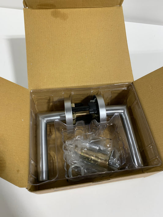 Milan Satin Chrome Round Bed/Bath Reversible Door Handle