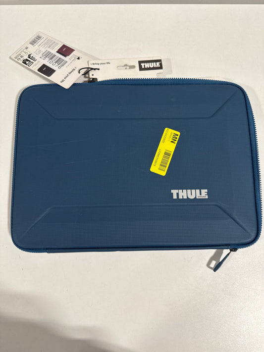 Thule Gauntlet 4.0 TGSE-2357 for MacBook Pro 16" Blue Sleeve Case