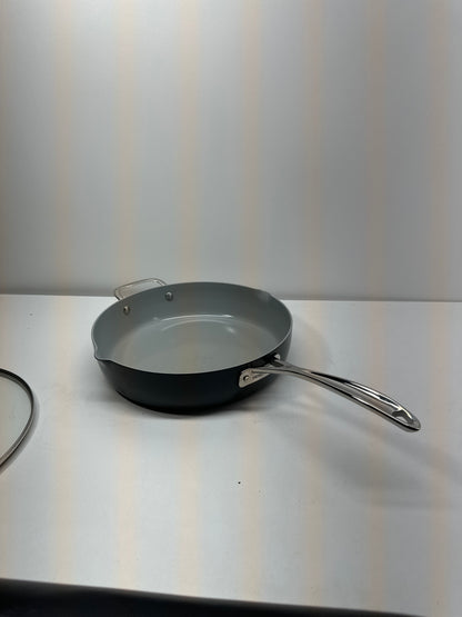 Used 100% zoom minimum zoom level Henckels Ceramic Nonstick 5-Quart Everyday Sauté Pan