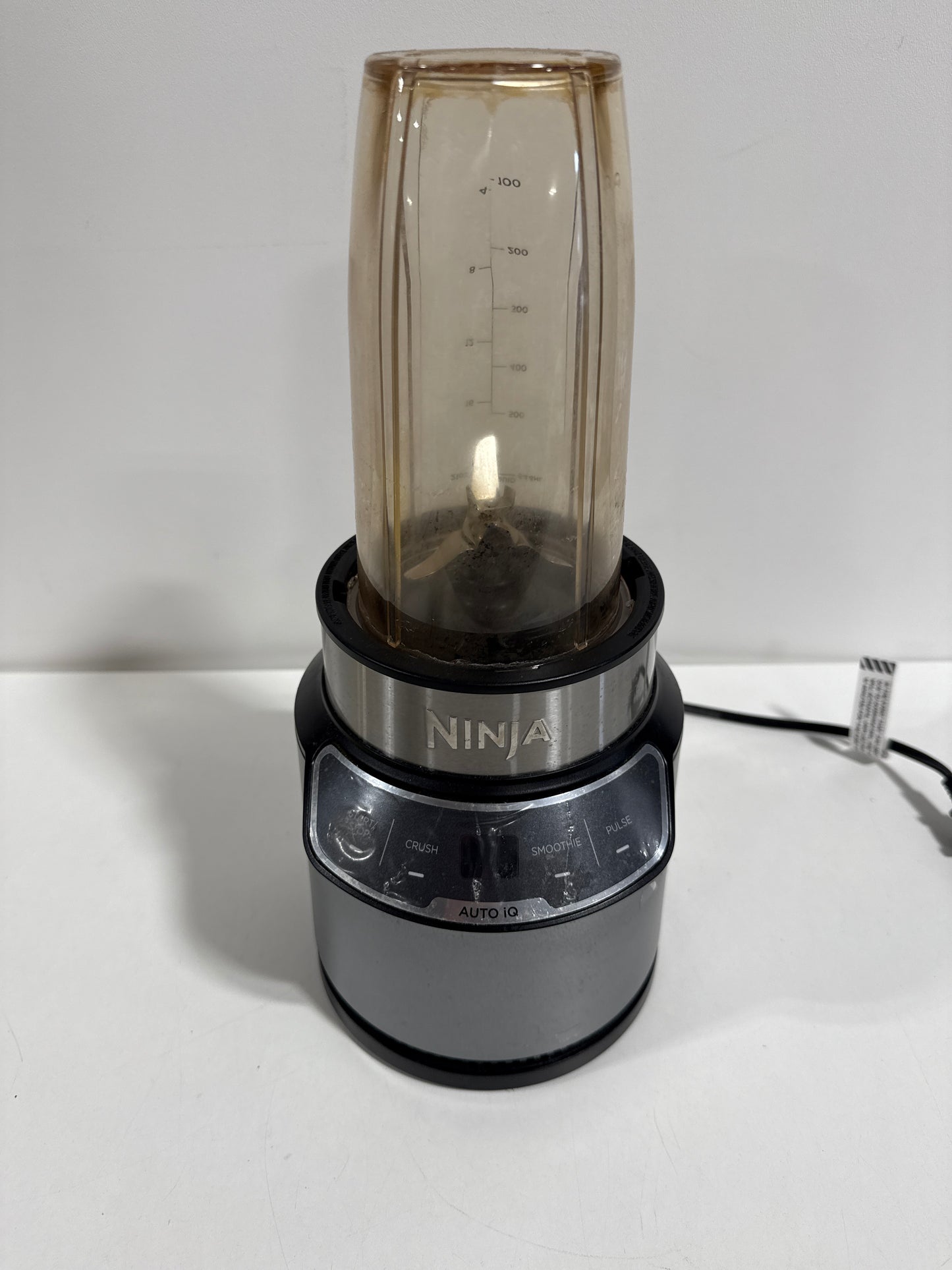 Used Ninja Nutri Blender Pro Silver 24 Oz. with 2 Speed Auto IQ, 1100 Peak Watt, Personal Blender (BN401)