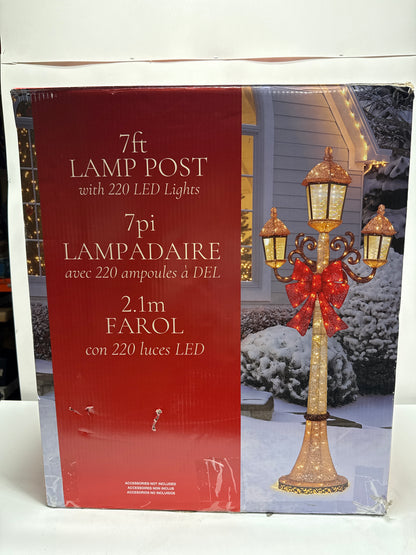 Kirkland 7’ LED Triple Lamp Post