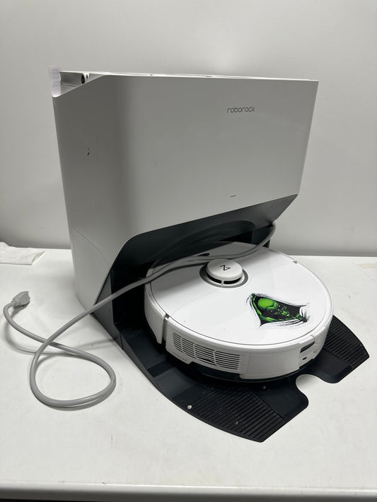 Used Roborock S8 Pro Ultra Robot Vacuum with RockDock Ultra - White