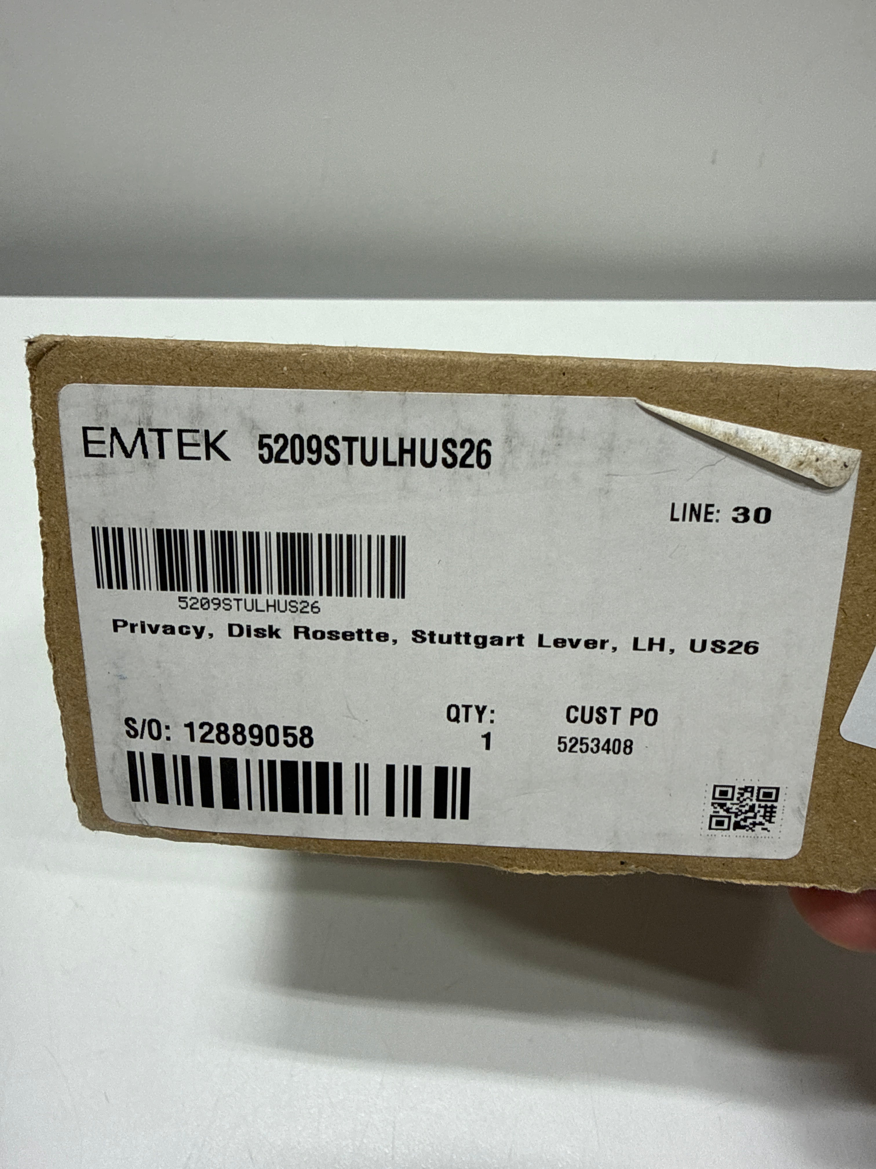 EMTEK Disk Rosette Privacy Set with Matching Finish Stuttgart Lever - Choice of Left/Right Handing and 7 Finishes - 5209STULHUS26 - Left Handed (LH) - Polished Chrome (US26)