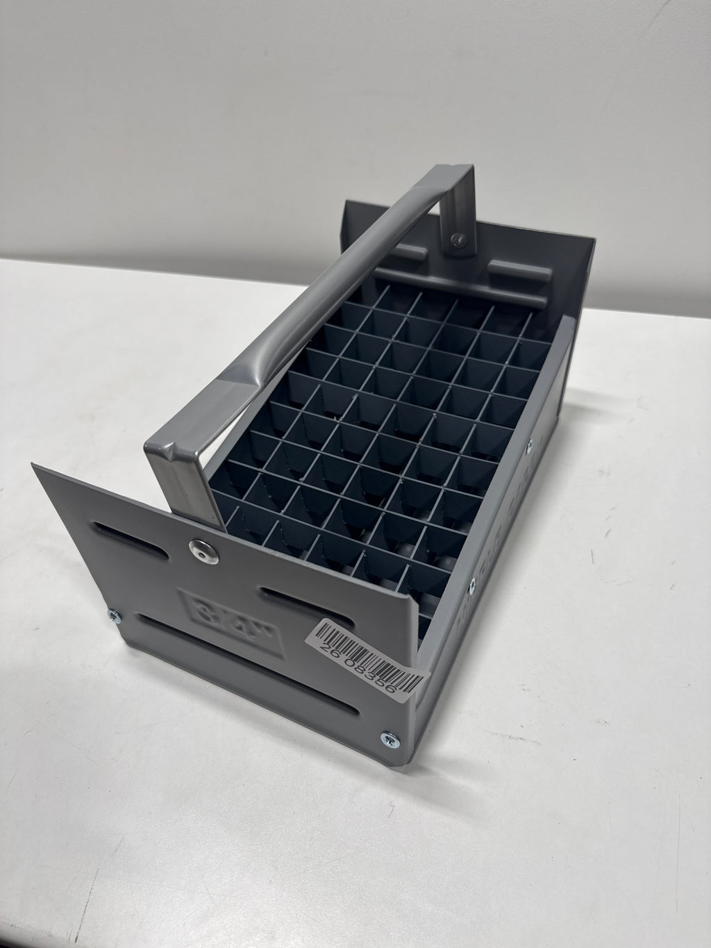Plastic Caddy 3/4 Size 66 Pc Capacity (13-1/4 X 7-7/8 X 6-1/2 ) Grey N70175