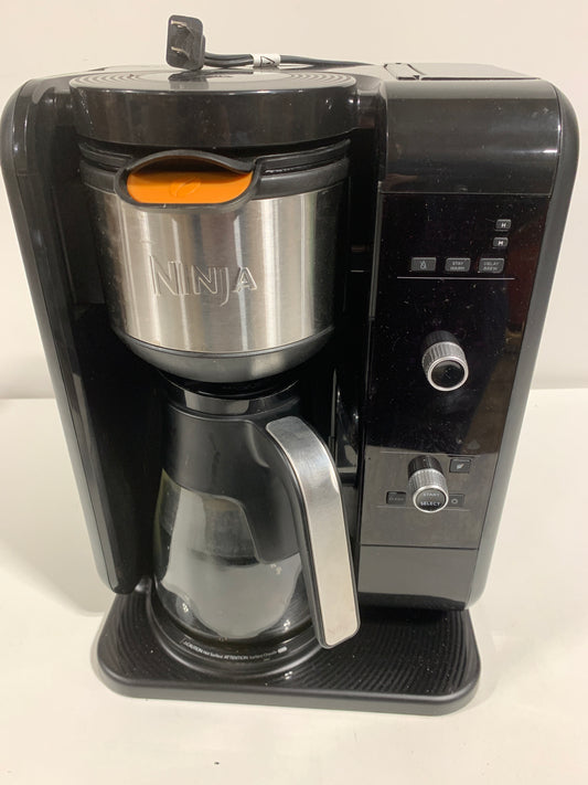 Used Ninja Hot and Cold Brewed System, Auto-iQ Coffee Maker - Black