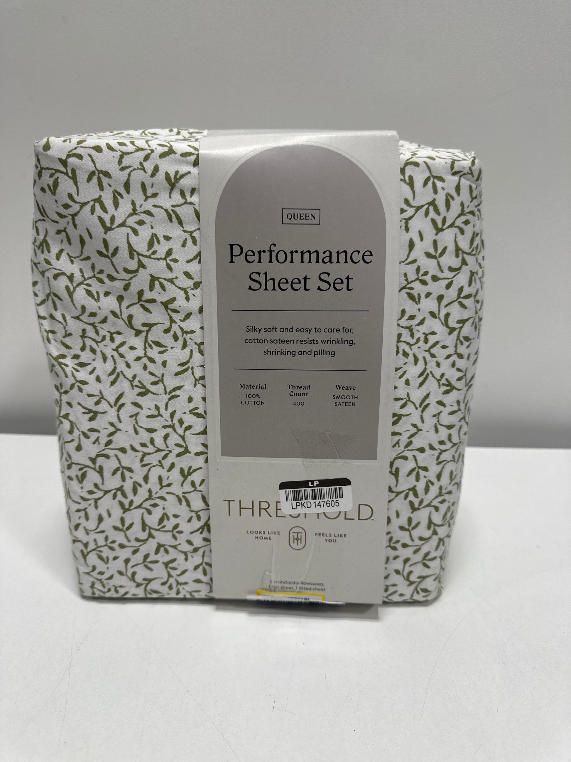 Queen Printed Performance 400 Thread Count Sheet Set Green Vine - Threshold™: Cotton Sateen Includes 2 Pillowcases Fits