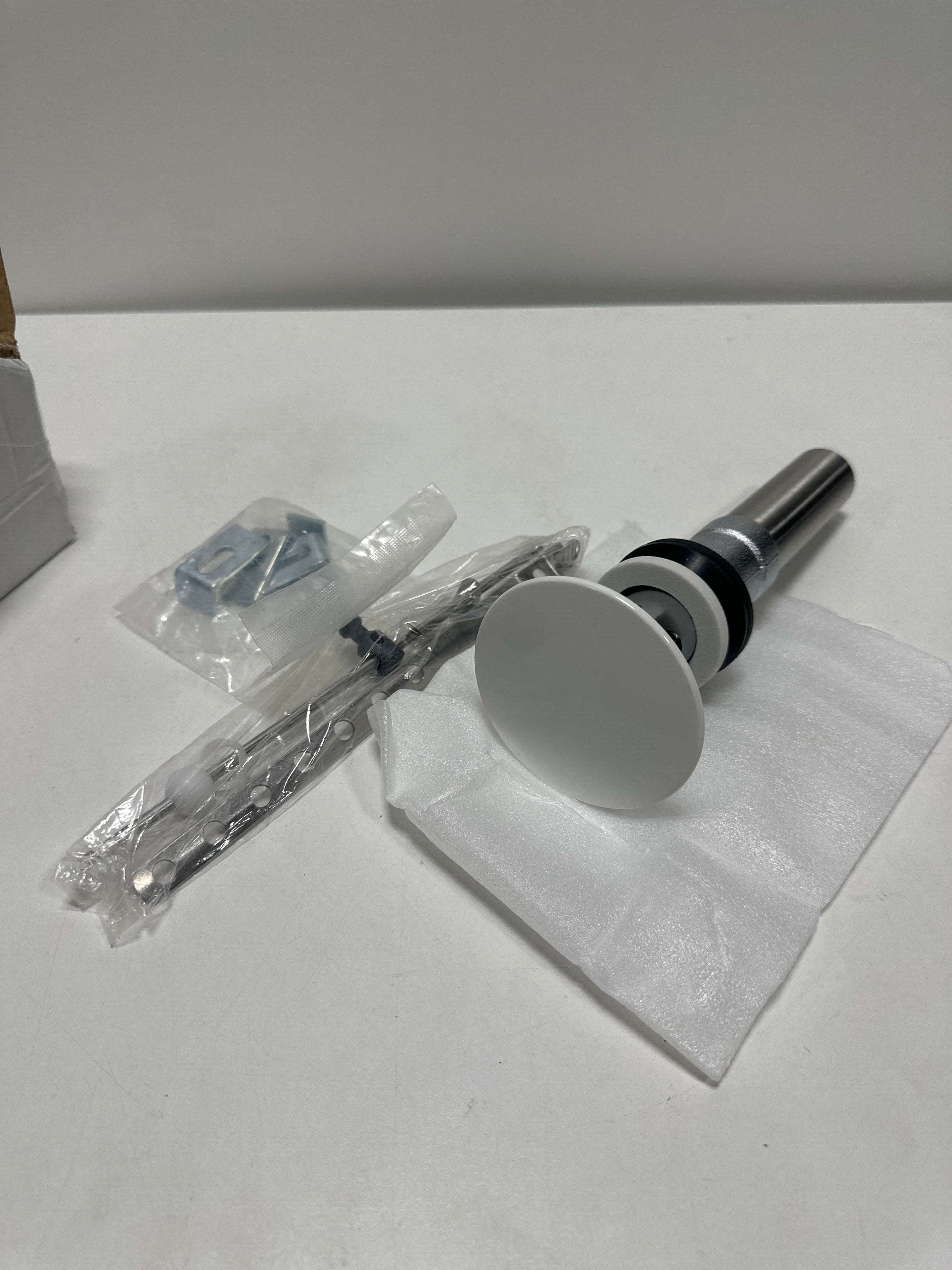Kohler Lav Drain K-1377123-0 - White