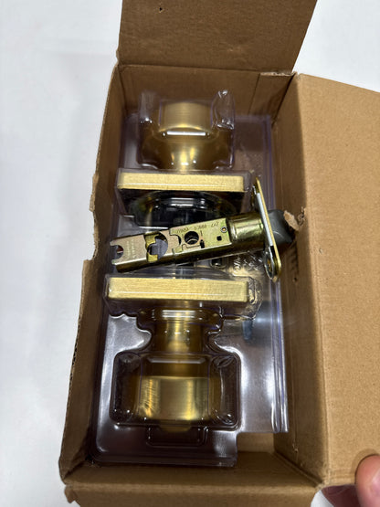 Kwikset 730PSKSQT Pismo Privacy Door Knob Set with Square Rose Satin Brass