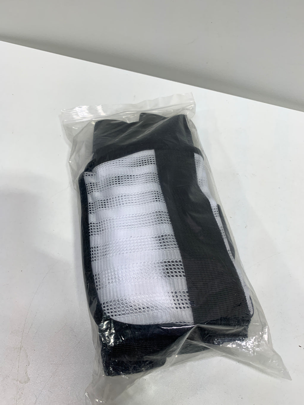 Arm Sling for Shoulder Elbow Waist Injury Medical Shoulder Immobilizer with Removable Padded Strap Breathable Arm