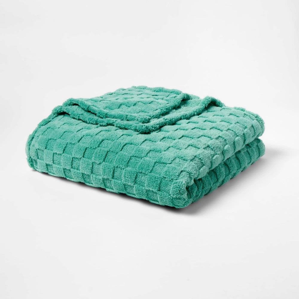 Full/Queen Checkered Blanket Turquoise Blue - Room Essentials™ - *Bedding
