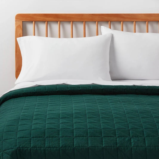 Twin/Twin Extra Long Microfiber Quilt Dark Green - Room Essentials