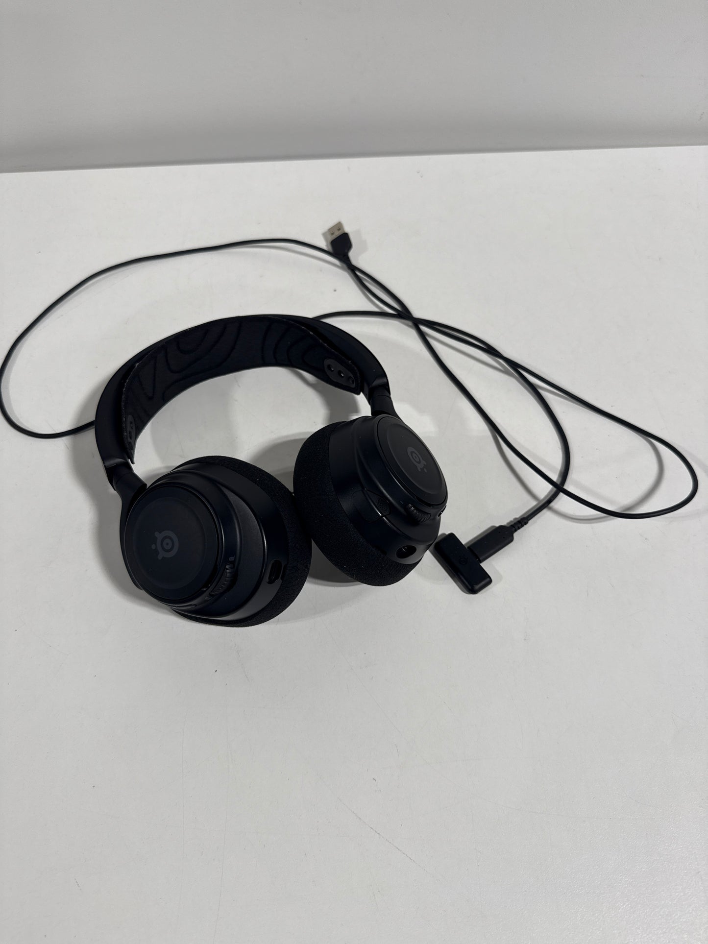 Used SteelSeries Arctis Nova 7 Wireless Gaming Headset - Black