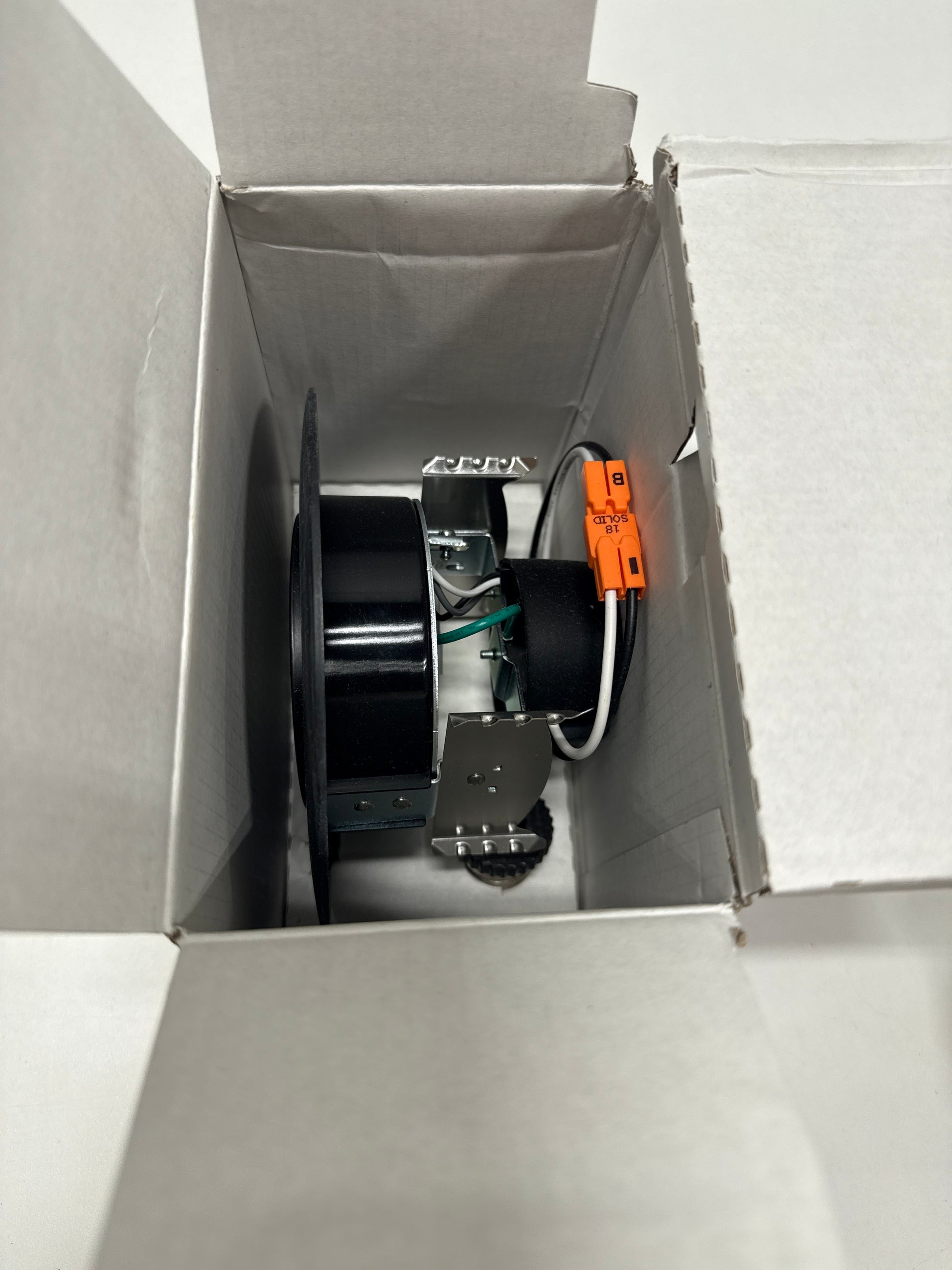 Satco S11854 7.5W CCT Selectable LED Direct Wire Gimbaled Downlight Retrofit in Utilitarian Style-3.54 Inches Tall
