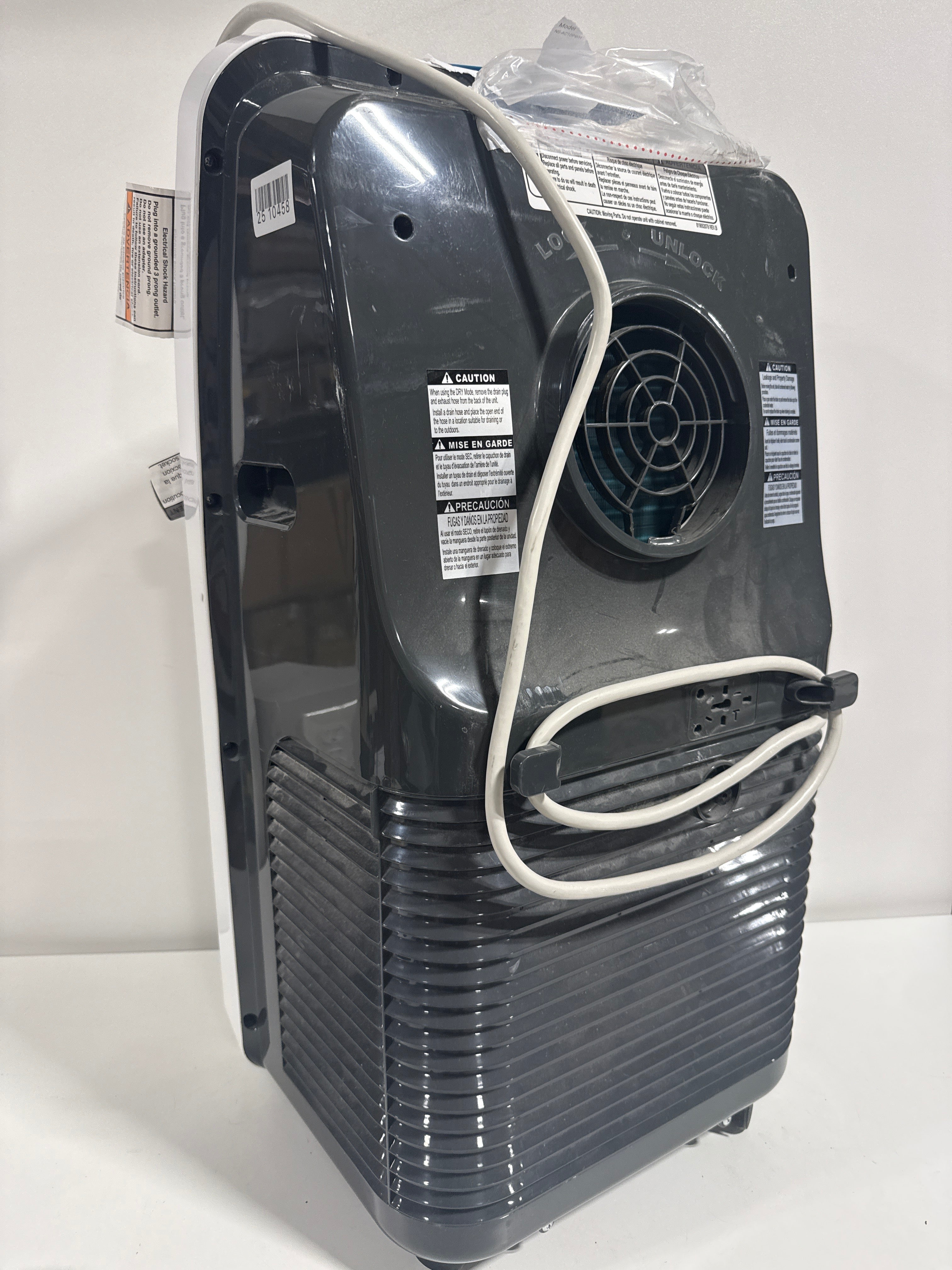 Used Insignia™ - 450 Sq. Ft. Portable Air Conditioner - White/Gray - *Home Environment