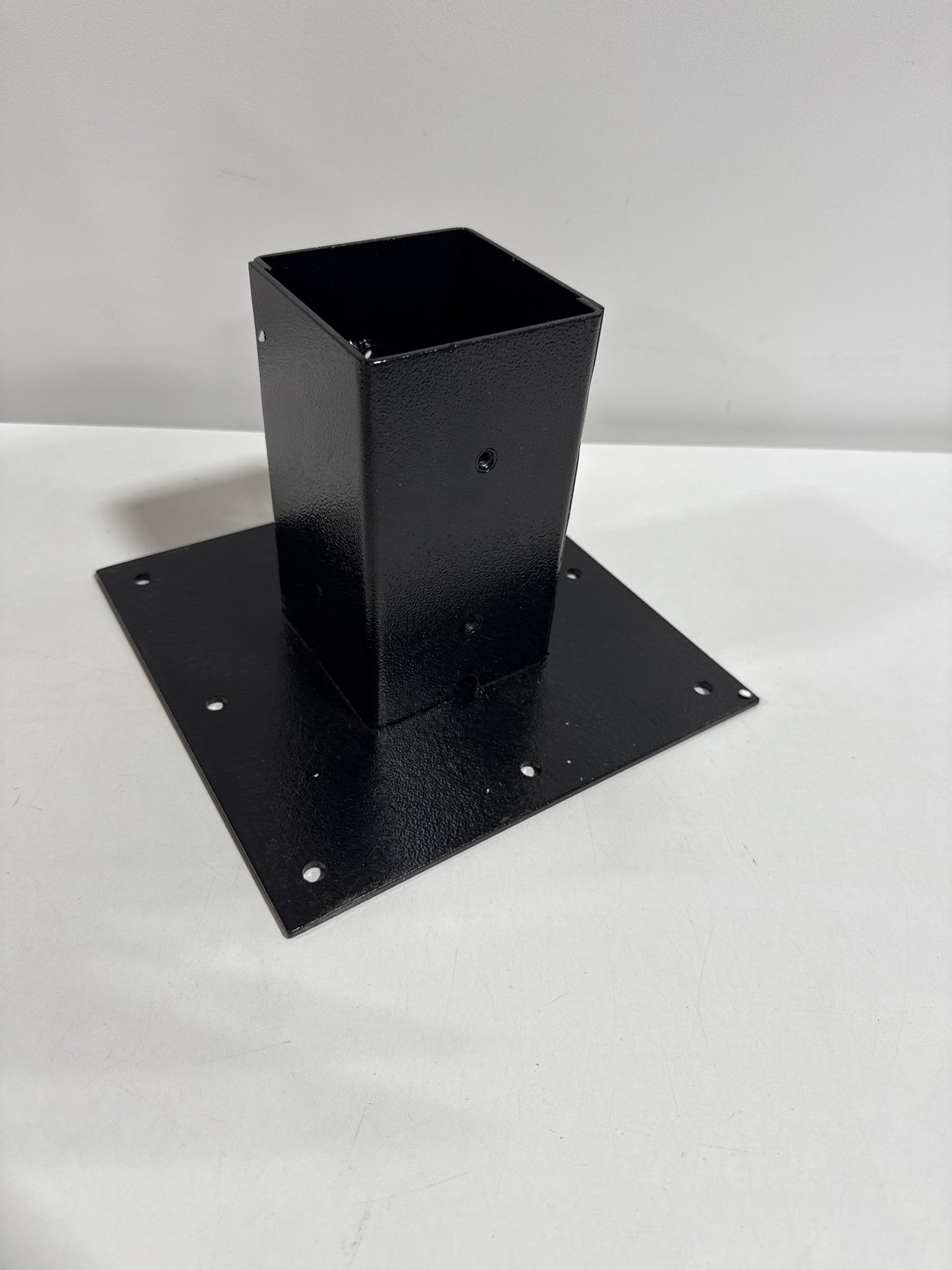 Mail boss Galvanized Steel Surface Mount Baseplate, Black
