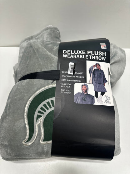 Pegasus - Michigan State Spartans 60" X 80" Logo Patch Team Color Bloncho with Sherpa - Multicolor