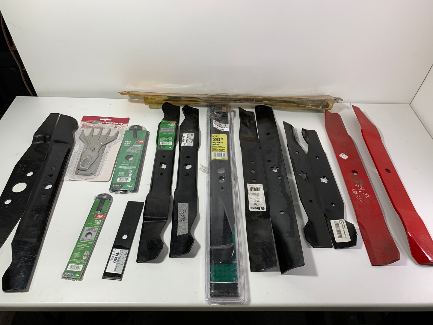 16 - Stens & ACE Assorted Lawn mower Blades Lot