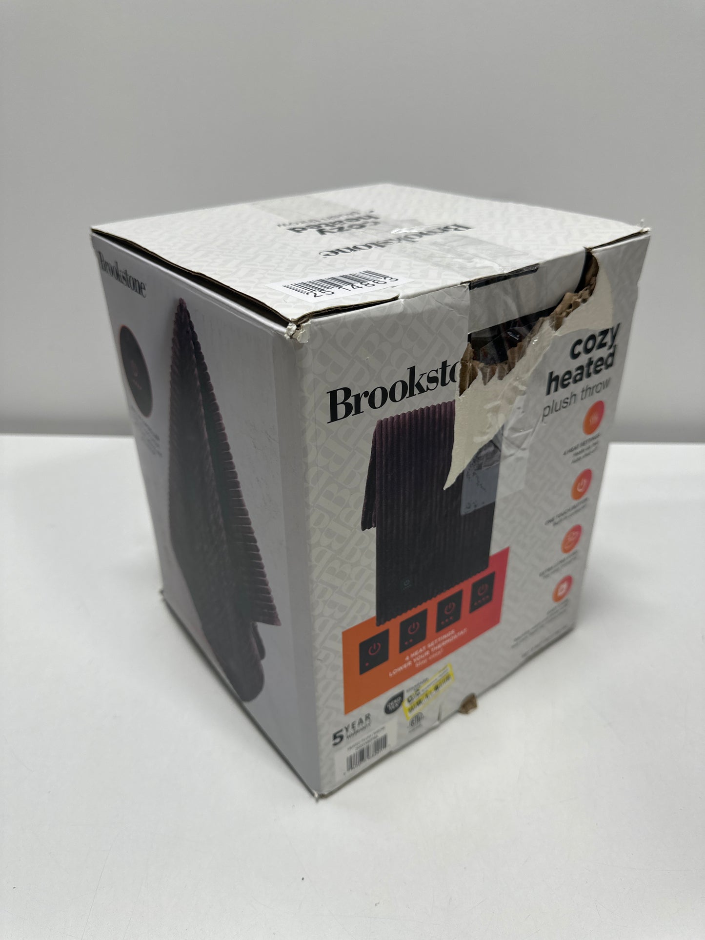 Brookstone Heated Solid Ribbed Plush Throw Rasin