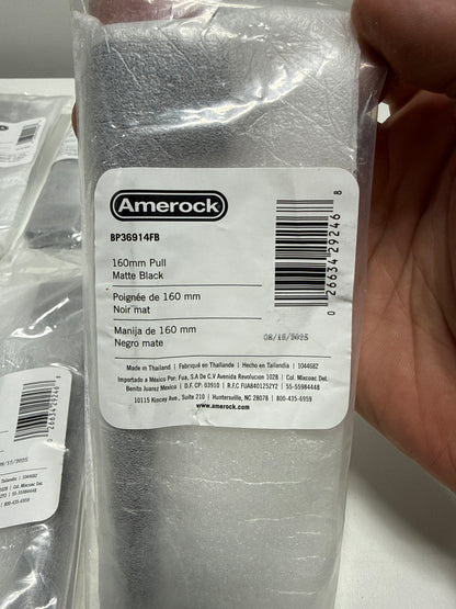 6 x Versa 6-5/16 in. (160mm) Modern Matte Black Bar Cabinet Pull