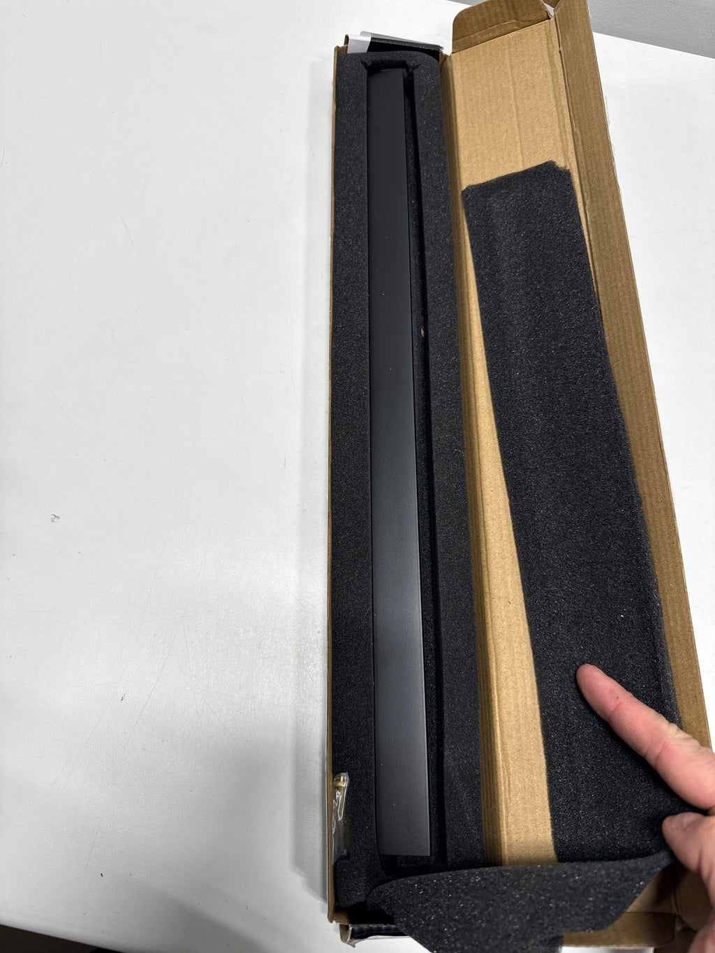 Alno D960-18-MB - Pulls Cabinet Hardware