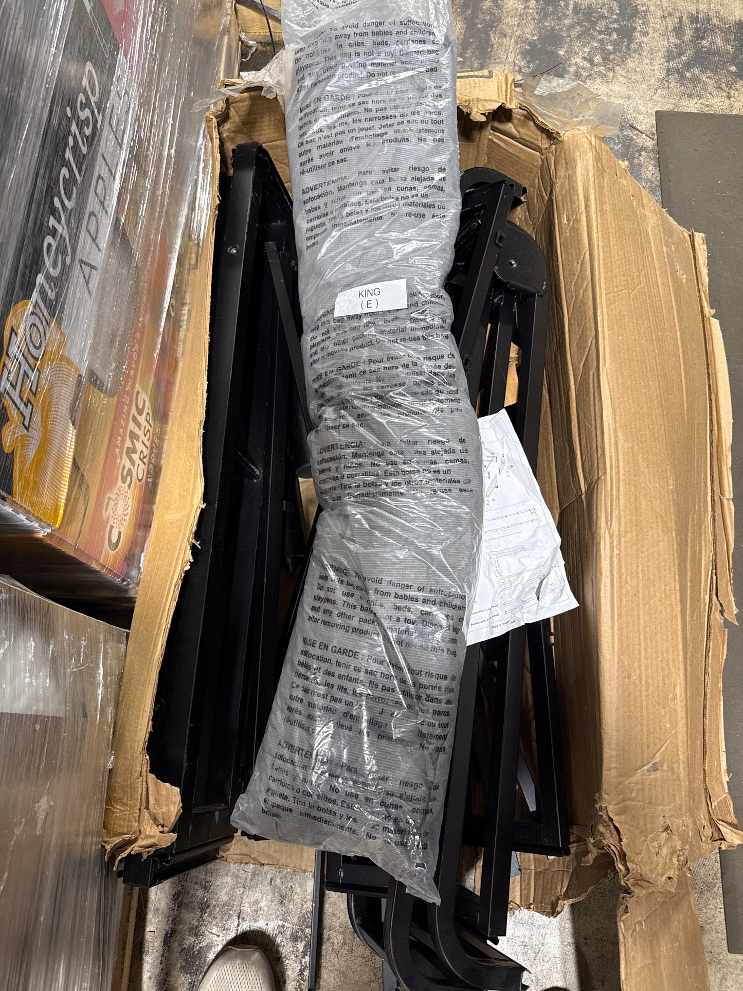 See Desc EnForce 7" Metal Box Spring with Headboard Bracket and Legs - King