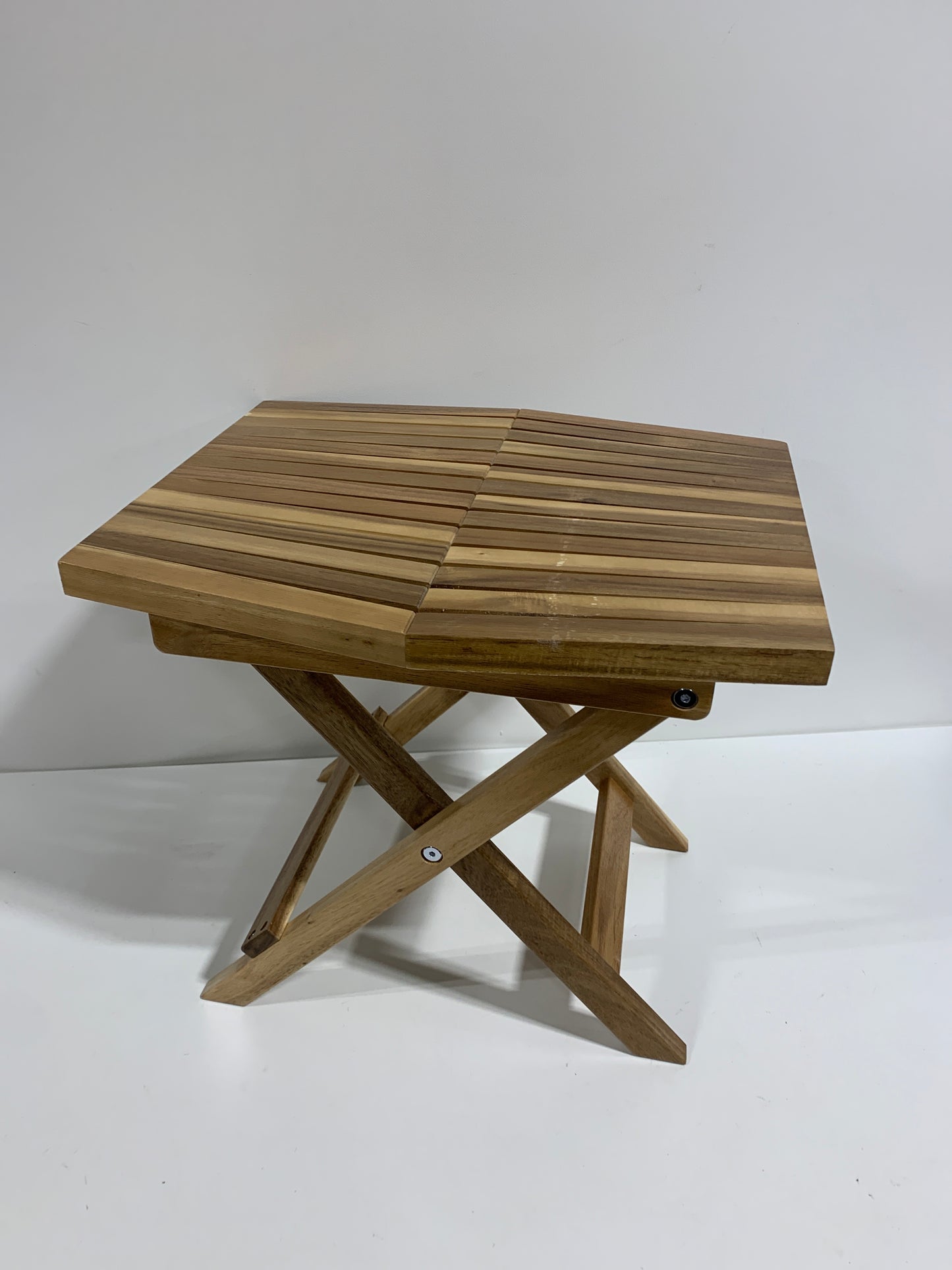 Scratch Melino Wooden Folding Table