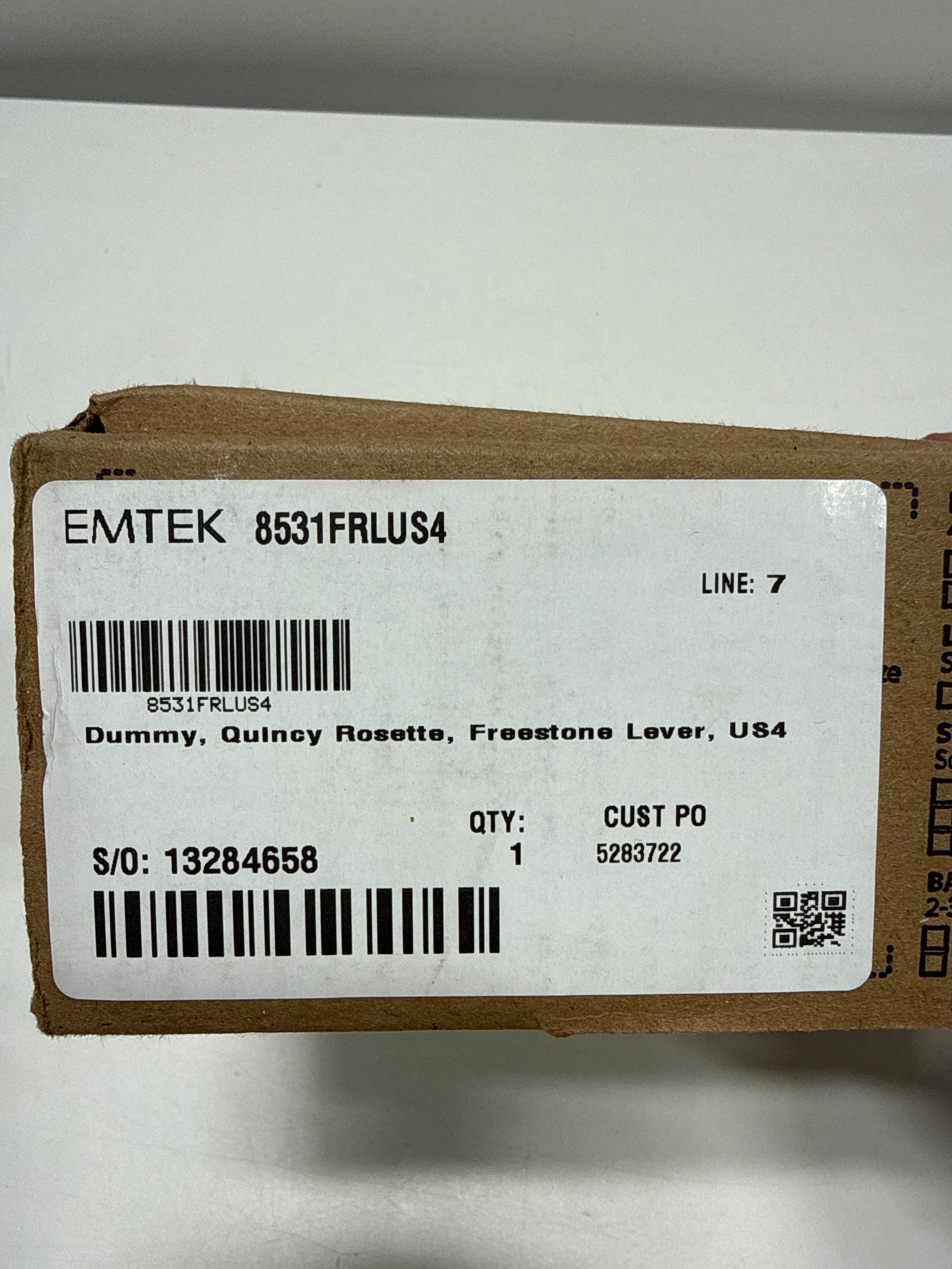 Scratch Emtek Freestone Non-Turning Two-Sided Dummy Door Lever Set with Quincy Rose from the Urban Modern Collection