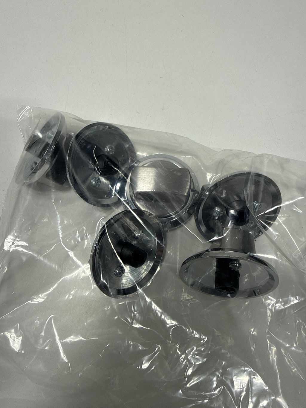 Scratch Viking SSKKVGSU Stainless Knob Kit for Select Viking Cooktops Cooking Appliance Accessories