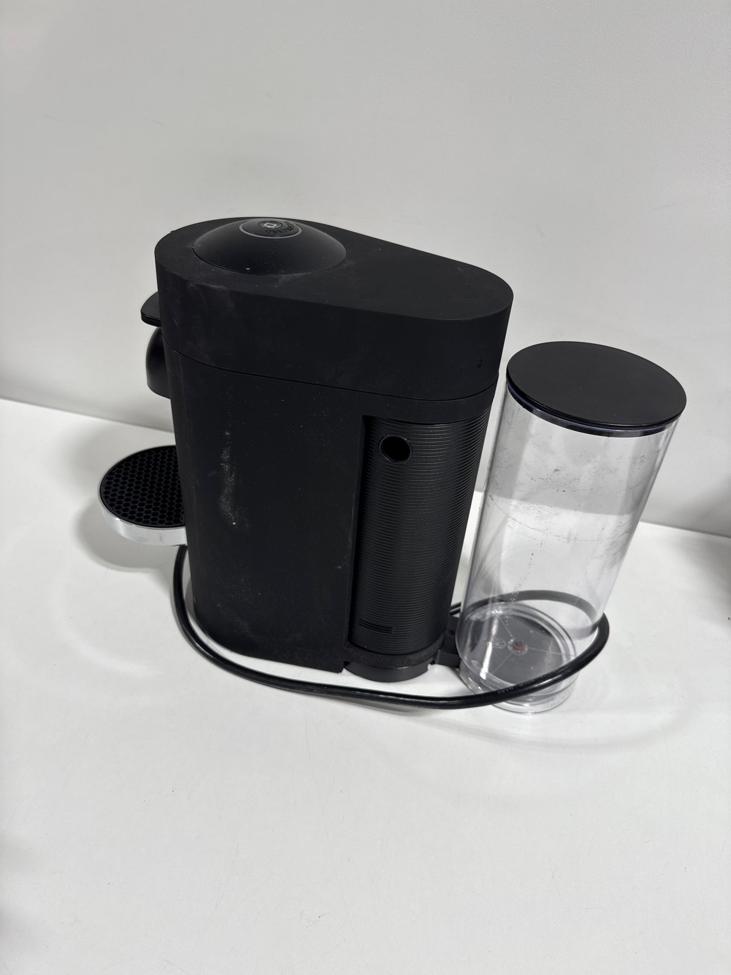 Used De'Longhi - Nespresso Vertuo Plus Deluxe Coffee & Espresso Machine Piano Black