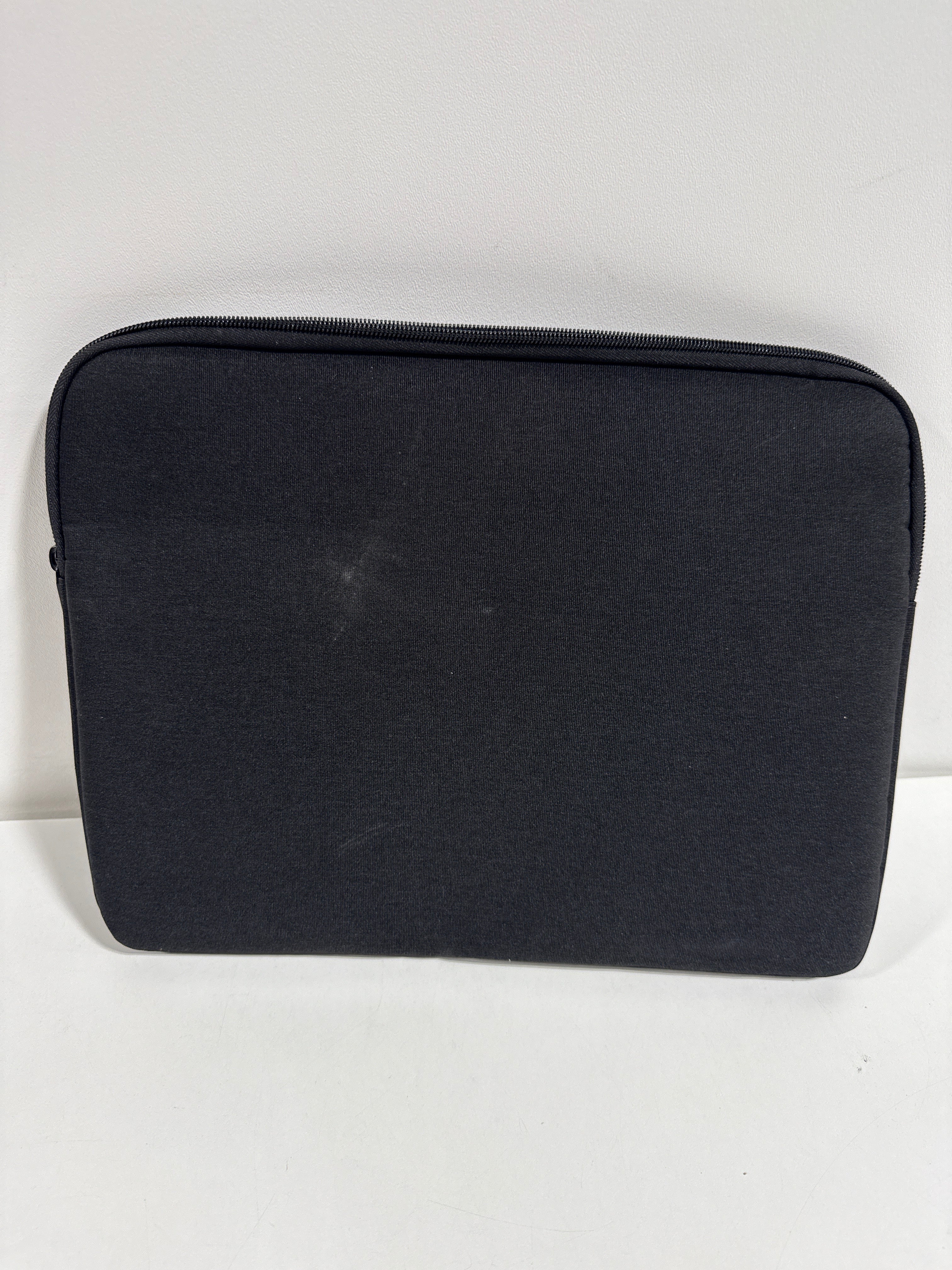 Transfer Pro-Pocket Universal 13/14-inch Laptop Sleeves - Black/White - *Computers & Office