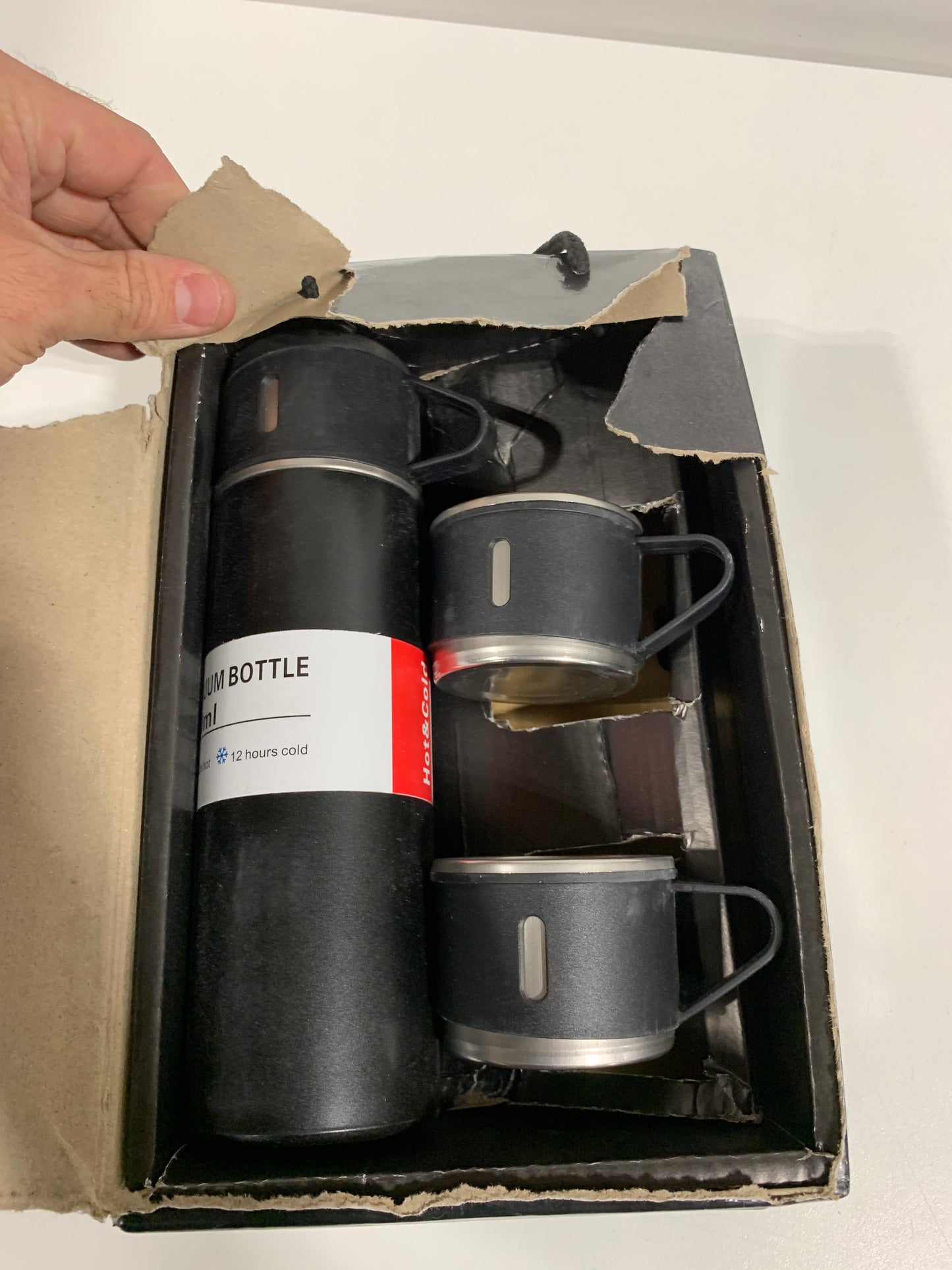 500Ml Hot And Cold Double Wall Stainless Steel Insulated Sport Vacuum Flask Tea Gift Box Set With Two Cups