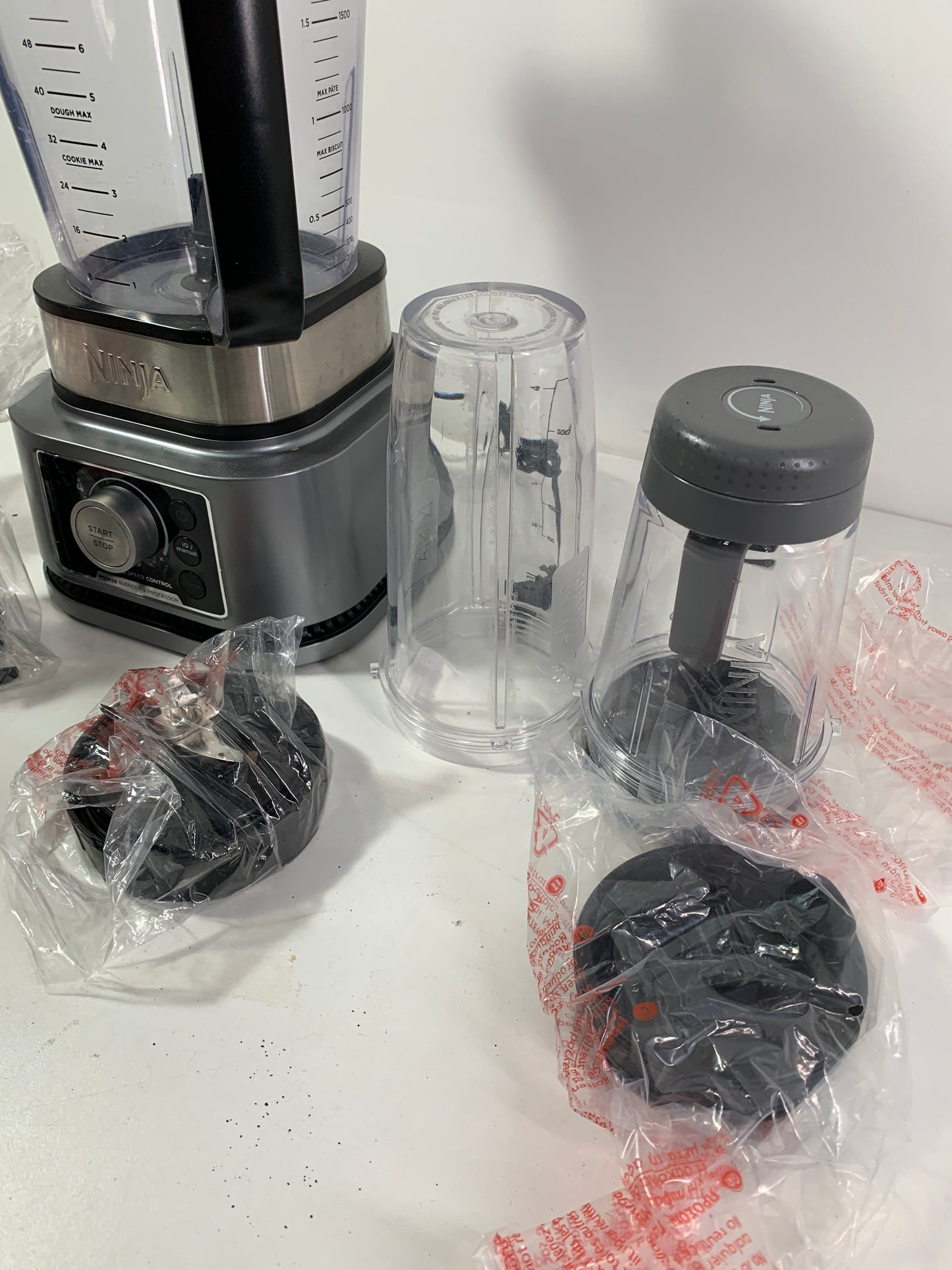 Used  Ninja Foodi Power Blender & Processor System with Smoothie Bowl Maker and Nutrient Extractor 1400 Watts