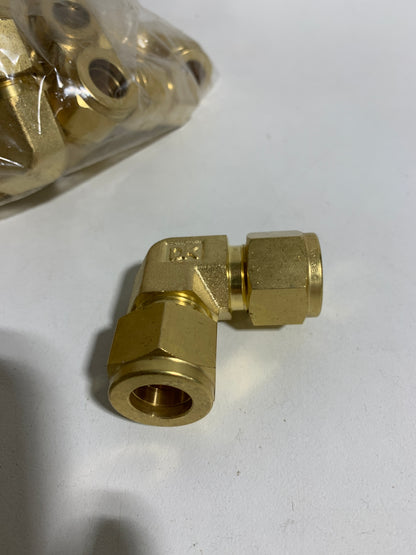 Lot of 19 DK Lok DL 1/2" Tube OD Brass Union 90 Elbow Double Ferrule
